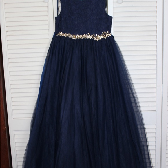 David’s Bridal Navy Blue Kids Dress with Gold Accents Size 8 - Picture 5 of 15